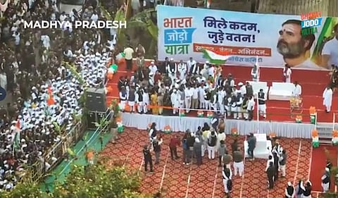 நாட்டின்  நடுப் பகுதிக்குள் நுழைந்தது ராகுலின் ஒற்றுமை நடைப்பயணம்