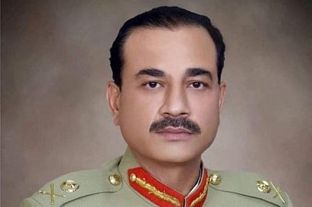 pak100256
