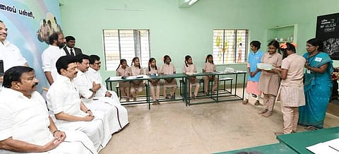 கேள்விதான் மனித வளர்ச்சிக்கு அடிப்படை: ஸ்டாலின் 