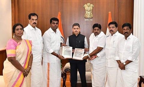 தமிழகம் வந்த பிரதமரின் பாதுகாப்பில் குளறுபடி: ஆளுநரிடம் பாஜக புகார்