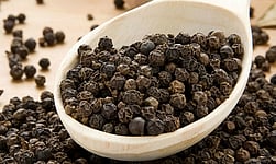 நறுமணப் பொருளான மிளகு (கோப்புப் படம்)