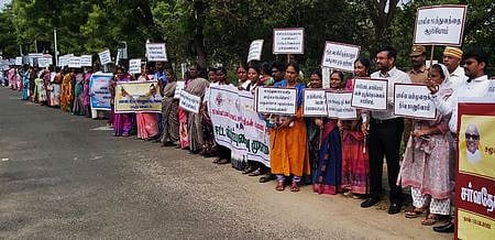 பெண் குழந்தைகள் உள்ள குடும்பம் செழிப்பாக உள்ளது: ஆட்சியா்