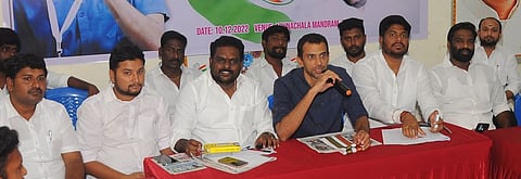 இட ஒதுக்கீடு கொள்கையை அழிக்க பாஜக முயற்சி: அகில இந்திய காங்கிரஸ் கமிட்டி இணைச் செயலா்