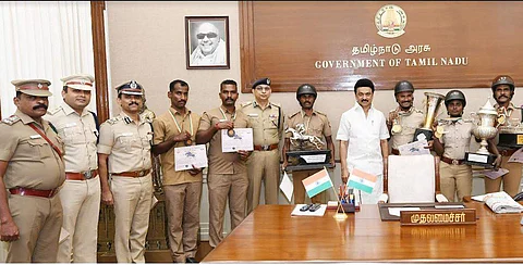 குதிரையேற்ற காவல்துறைக்கான போட்டிகளில் வென்றவர்களுக்கு முதல்வர் வாழ்த்து