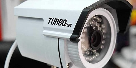 சபரிமலையில் சிசிடிவி கேமராக்கள் பொருத்தம்