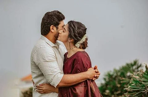 காதலனுடன் புது வீட்டுக்கு குடியேறவிருக்கும் பிரியா பவானி சங்கர்!