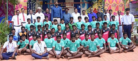 விளையாட்டுப் போட்டிகளில் வென்ற ஜெயராஜ் நாடாா் பள்ளி மாணவா்கள்