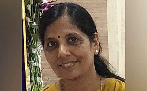 கேஜரிவாலின் மனைவி சுனிதா