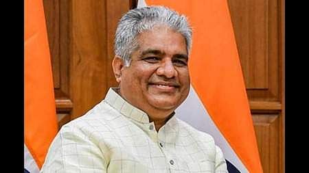 பூபேந்தா் யாதவ்