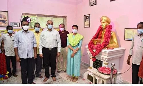 சங்க இலக்கியங்களுக்கு உயிர் கொடுத்த தமிழ்த் தாத்தா உ.வே.சா. - நினைவில்லத்தில் புகழாரம்