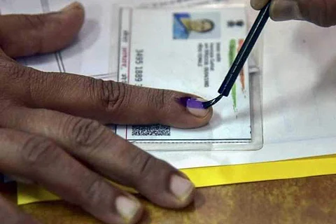 முன்னதாகவே 'நன்றி நோட்டீஸ்' அடித்த வேட்பாளர்கள்