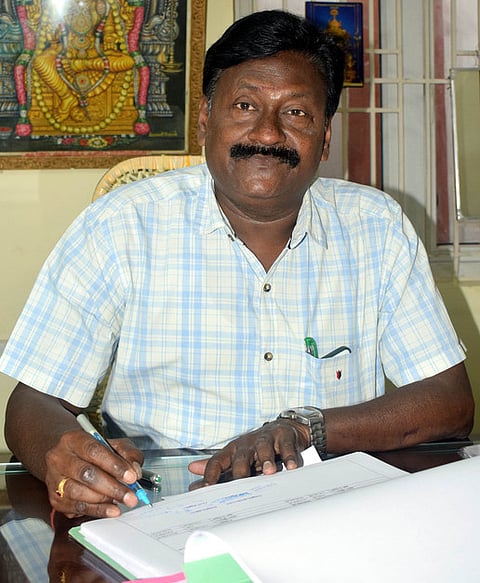 தண்டுமாரியம்மன் கோயில் செயல் அலுவலா் பதவியேற்பு