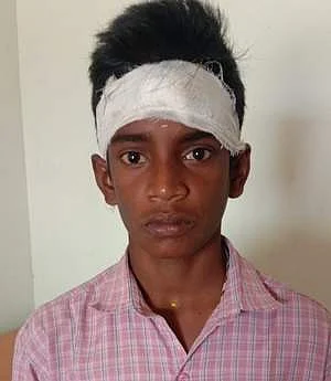 காயமடைந்த மாணவர் ரெங்கராஜன்.