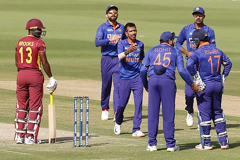 சஹால், சுந்தர் சுழலில் சுருண்ட மேற்கிந்திய தீவுகள்