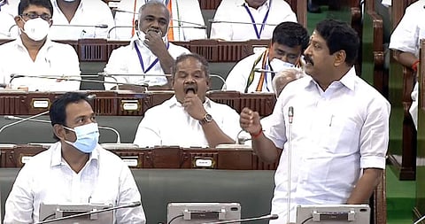 பேரவையிலிருந்து பாஜக வெளிநடப்பு