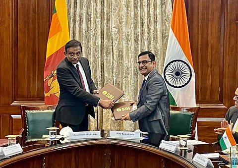 இலங்கைக்கு இந்தியா ரூ.7,500 கோடி கடனுதவி