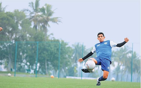 கிளர்ந்தெழுங்கள் தோழர்களே! - 39: விளையாடு இந்தியா... விளையாடு!