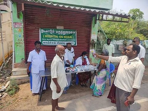 தம்மம்பட்டியில் டெங்கு அறிகுறி: மருத்துவக் குழுவினர் முகாம்
