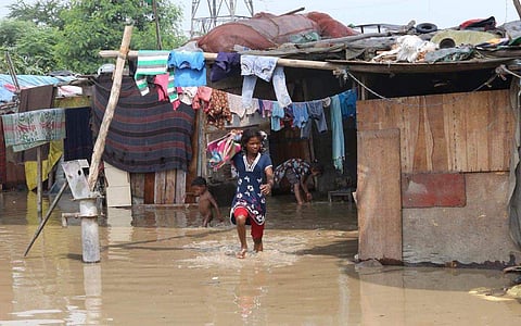 ஈரானில் வெள்ளம்: 21 ஆக உயர்ந்த பலி எண்ணிக்கை, 3 பேர் மாயம்