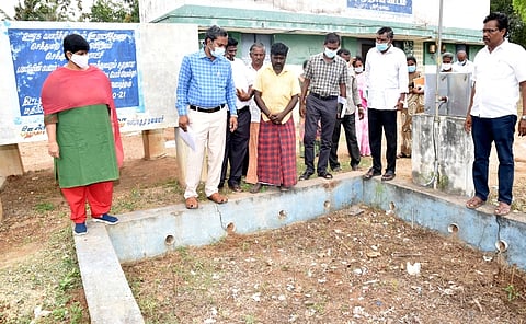 செந்துறை சமத்துவபுரத்தில் அரியலூா் ஆட்சியா் ஆய்வு