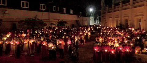 மணப்பாறையில் இயேசு உயிர்ப்பு ஈஸ்டர் சிறப்பு திருப்பலி