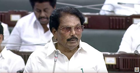 வருவாய்த்துறை அமைச்சர் கே.கே.எஸ்.எஸ்.ஆர். ராமசந்திரன்