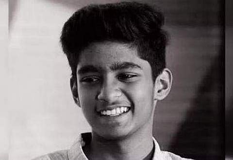 விபத்தில் இறந்த டேபிள் டென்னிஸ் வீரருக்கு பேரவையில் இரங்கல்