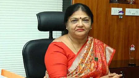 ஓஎன்ஜிசி நிறுவனம்: முதல் பெண் இயக்குநா் (நிதி) நியமனம்