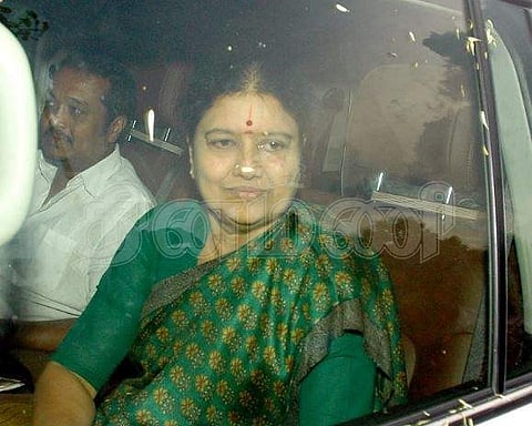 கொடநாடு வழக்கு: சசிகலாவிடம் 2-வது நாளாக விசாரணை