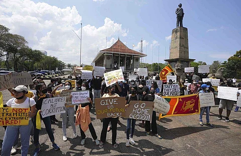 இலங்கையில் எரிவாயு உருளை விலை ரூ.5,175 ஆக உயர்வு