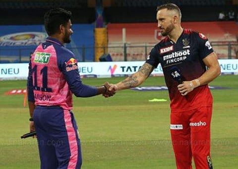 ராஜஸ்தானுக்கு எதிரான ஆட்டம்: பெங்களூரு பந்து வீச்சு