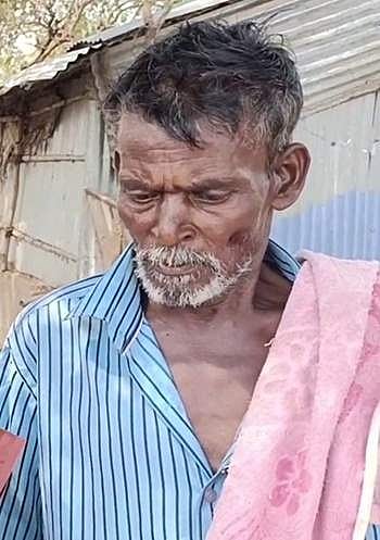 சத்தியமங்கலம்: அடக்கம் செய்யப்பட்ட தந்தை உயிருடன் வந்ததால் குடும்பத்தினர் அதிர்ச்சி