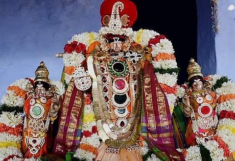 அருள்மிகு சென்னகேசவப்பெருமாள் உடனமர் ஸ்ரீதேவி, ஸ்ரீபூதேவி உற்சவமூர்த்தி சுவாமிகள் (கோப்பு படம்)