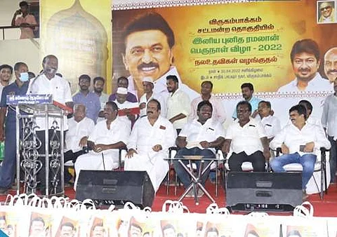 சென்னையில் சாலைக்கு நடிகர் விவேக் பெயர்!