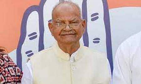 காங்கிரஸ் மூத்த தலைவா் சுக்ராம் மறைவு