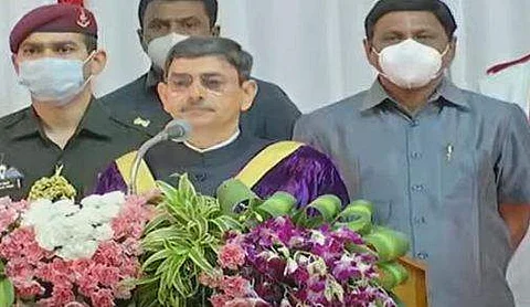 சென்னை பல்கலைக் கழகத்தின் 164 வது பட்டமளிப்பு விழாவில் ஆளுநர் ஆர். என். ரவி