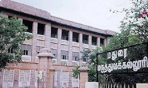 சமஸ்கிருத உறுதிமொழி சர்ச்சை: முதல்வருக்கு அரசு மருத்துவர்கள் சங்கம் கடிதம்