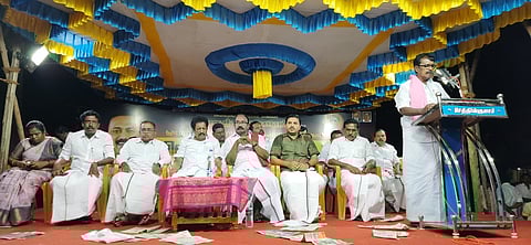 பேராவூரணியில் திமுக ஓராண்டு சாதனைவிளக்கப் பொதுக்கூட்டம்