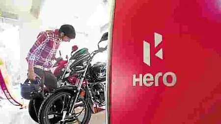 ஹீரோ மோட்டோகாா்ப்: லாபம் 30% சரிவு