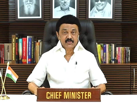 திமுக ஆட்சிப் பொறுப்பேற்று ஓராண்டு நிறைவு பெறுவதையொட்டி, சட்டப்பேரவையில் அரசின் சாதனைகளைத் தெரிவித்து, முதல்வா் மு.க.ஸ்டாலின் புதிய அறிவிப்புகளை வெளியிட்டார்.