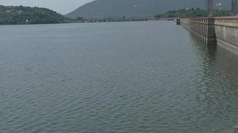 mettur dam 