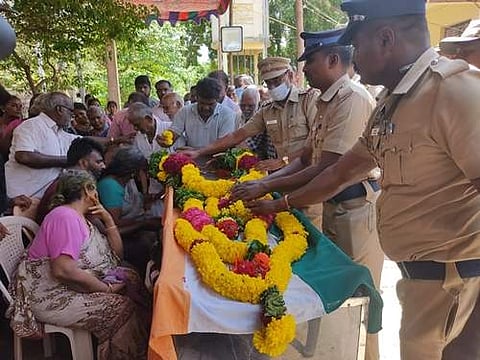 காஞ்சிபுரம்: ராணுவ மரியாதையுடன் வீரர் உடல்  நல்லடக்கம்