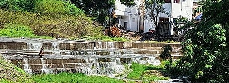 பெரம்பலூரில் 2ஆவது நாளாக பலத்த மழை: நிரம்பி வழியும் வெள்ளந்தாங்கி அம்மன் ஏரி