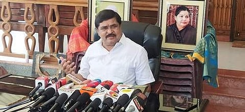 ஓபிஎஸ் - இபிஎஸ் இருவருமே ஒதுங்கி கொள்ள வேண்டும்: அதிமுக முன்னாள் எம்.எல்.ஏ. ஆறுகுட்டி