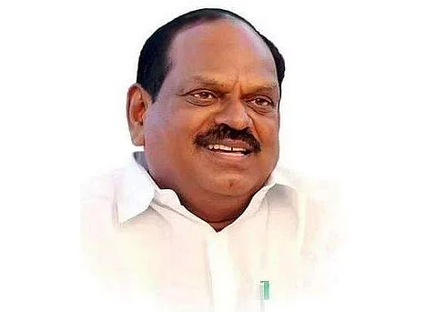 முன்னாள் அமைச்சா் வைத்திலிங்கம் வீடு உள்பட 10 இடங்களில் அமலாக்கத் துறை சோதனை