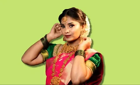 தவறான சிகிச்சையால் முகம் வீங்கிய நடிகை