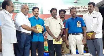 கம்பத்தில் நடைபெற்ற தமுஎகச மாவட்ட மாநாட்டில் நடைபெற்ற நூல் வெளியீட்டு விழா.
