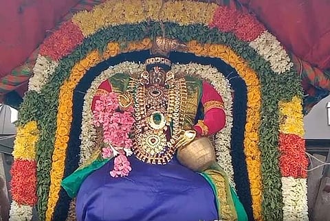 தஞ்சாவூரில் 13 பெருமாள் கோயில்களின் நவநீத சேவை