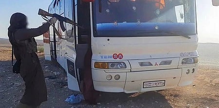 சிரியா பேருந்து தாக்குதல்: ஐஎஸ் பொறுப்பேற்பு