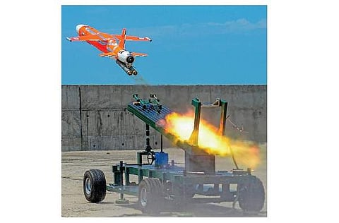 வான்வழி இலக்கை அழிக்கும் அதிவேக ‘அப்யாஸ்’  சோதனை வெற்றி